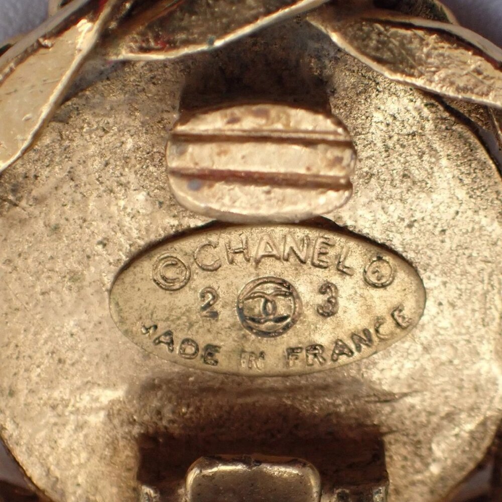 CHANEL CC Logo Rhinestone Round Button Earrings 23 Clip-On Gold Vintage 34RL666 - Picture 6 of 16